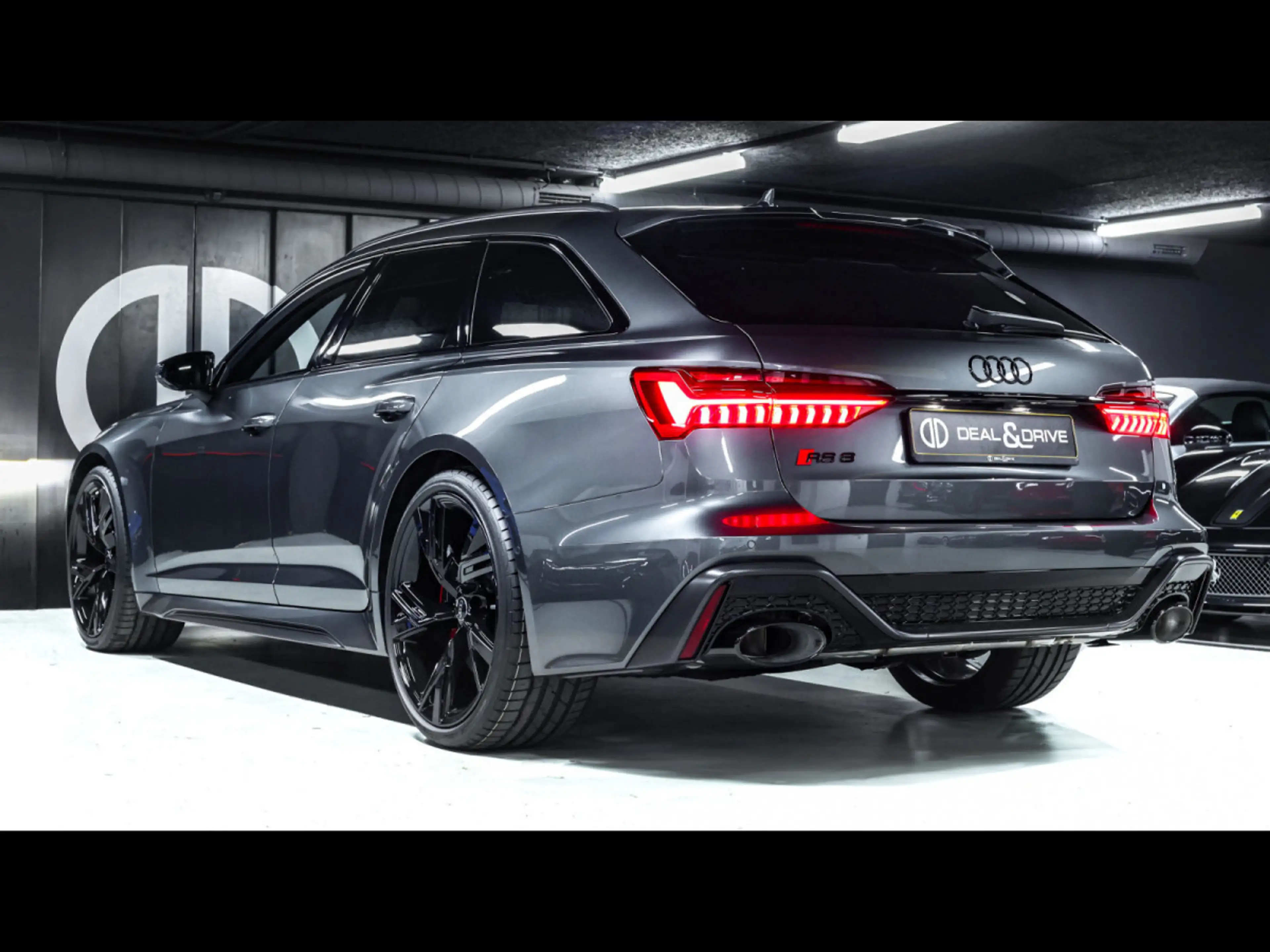Audi RS6 AVANT PERFORMANCE°DYNAMIC+305kmh°FULL°CARBON — photo 3