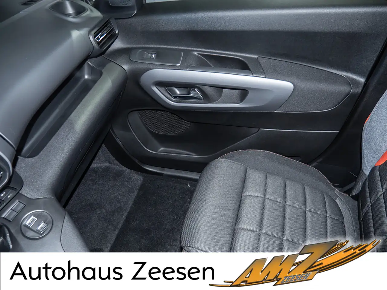 Citroen Berlingo XL BlueHDi 130 Max XTR KAMERA PDC 12