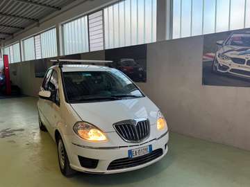 Musa  1.4 8v Oro Plus ecochic Gpl