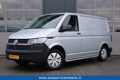 Volkswagen Transporter 2.0 TDI L1H1 l AIRCO l CARPLAY l 19.000 KM l NIEUW