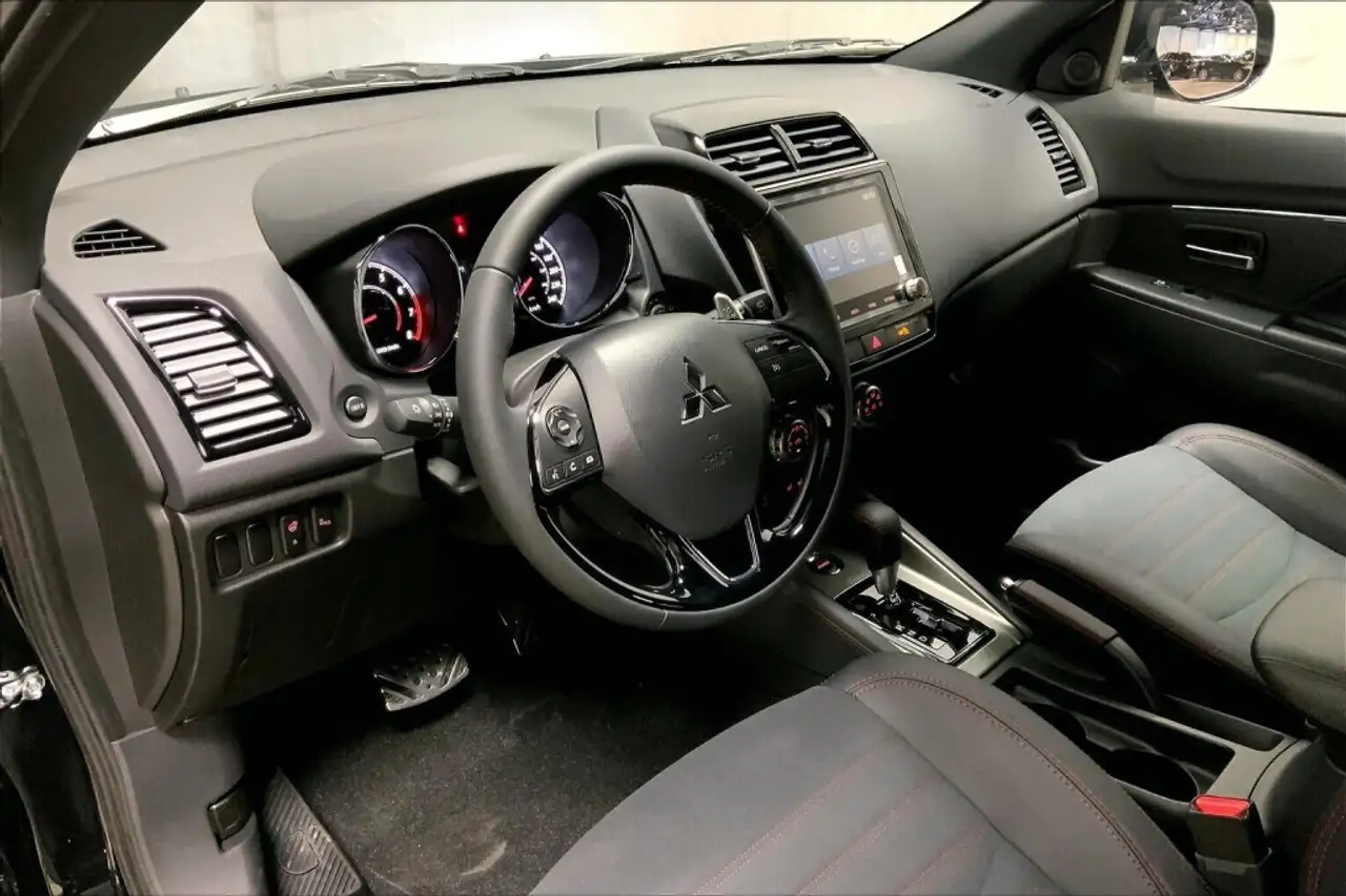 Mitsubishi RVR снимка Mitsubishi RVR