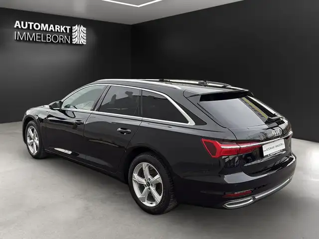 Audi A6 view 6