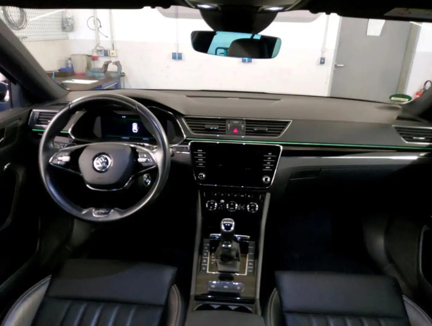 Skoda Superb Combi 1.4 iV L&K CANTON SITZLUFT STANDHZG AHK Blau - 2