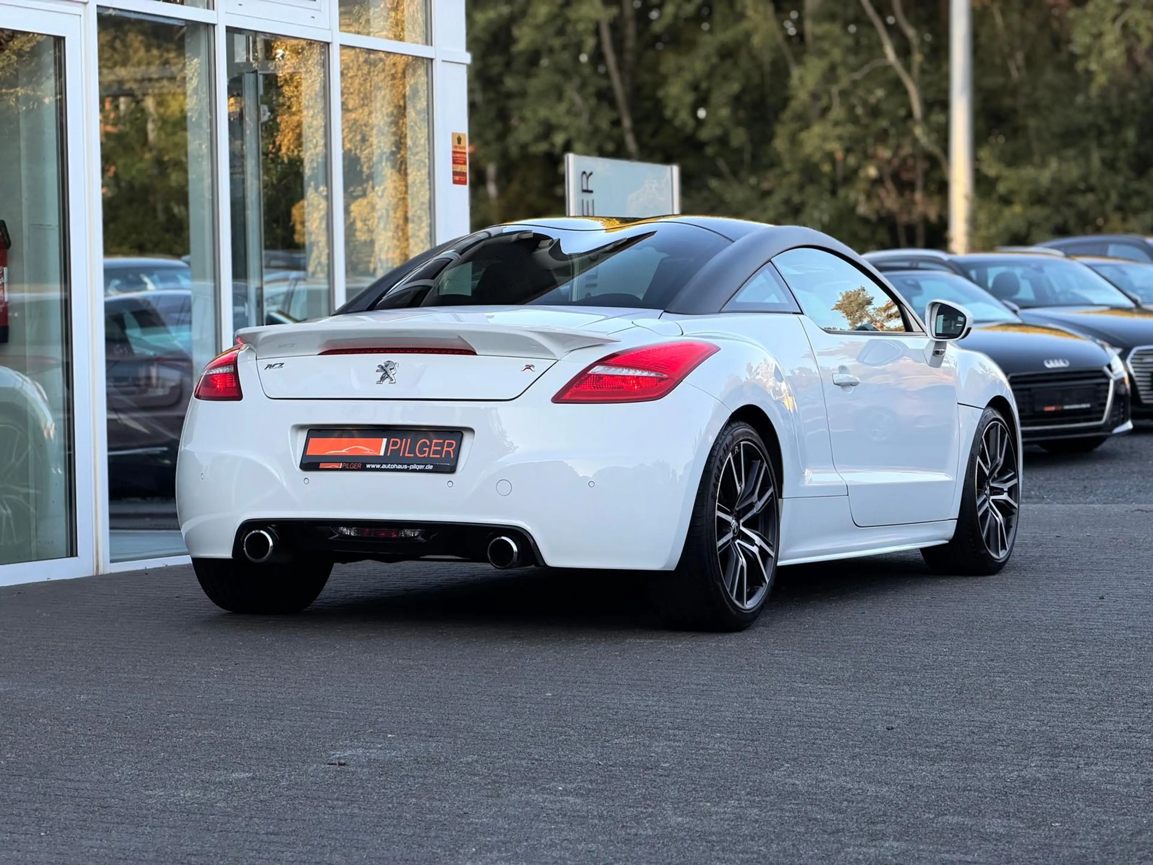 Peugeot RCZ R*Sport*JBL*PDC*AC*Leder*Xenon*BT — photo 4