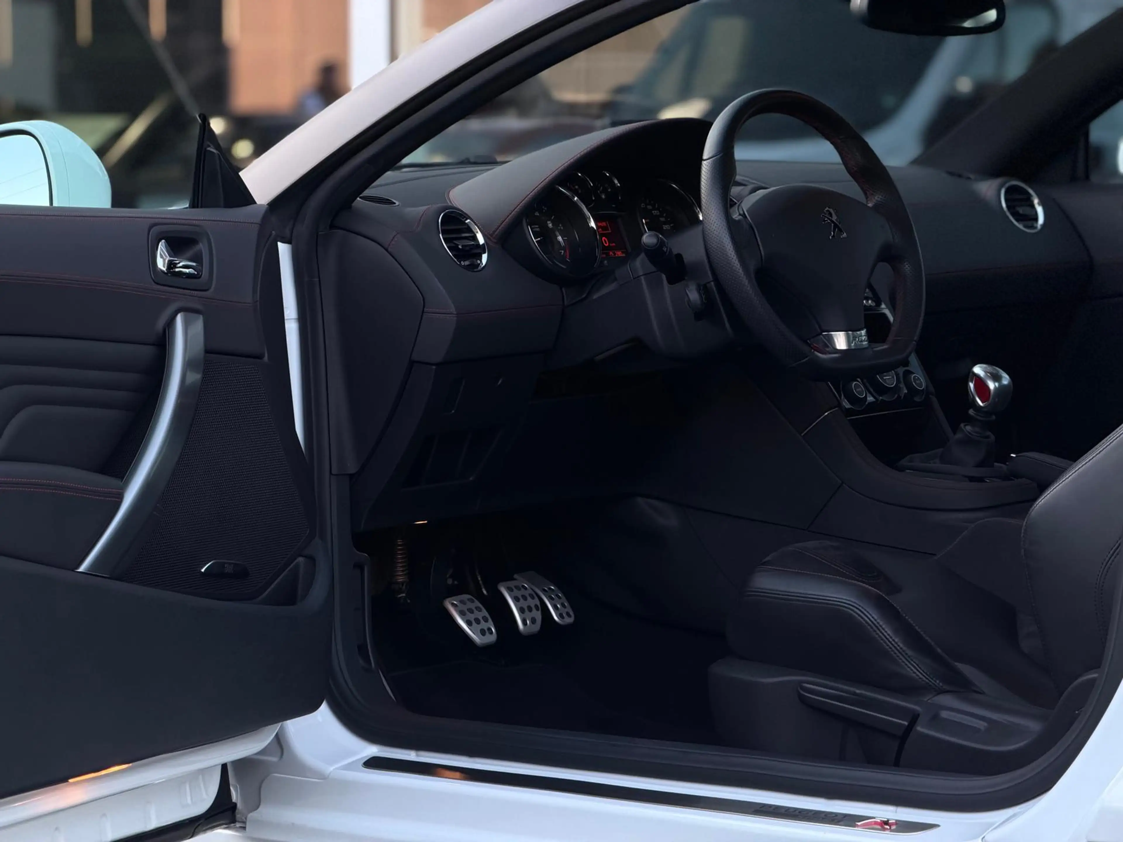 Peugeot RCZ R*Sport*JBL*PDC*AC*Leder*Xenon*BT — photo 11