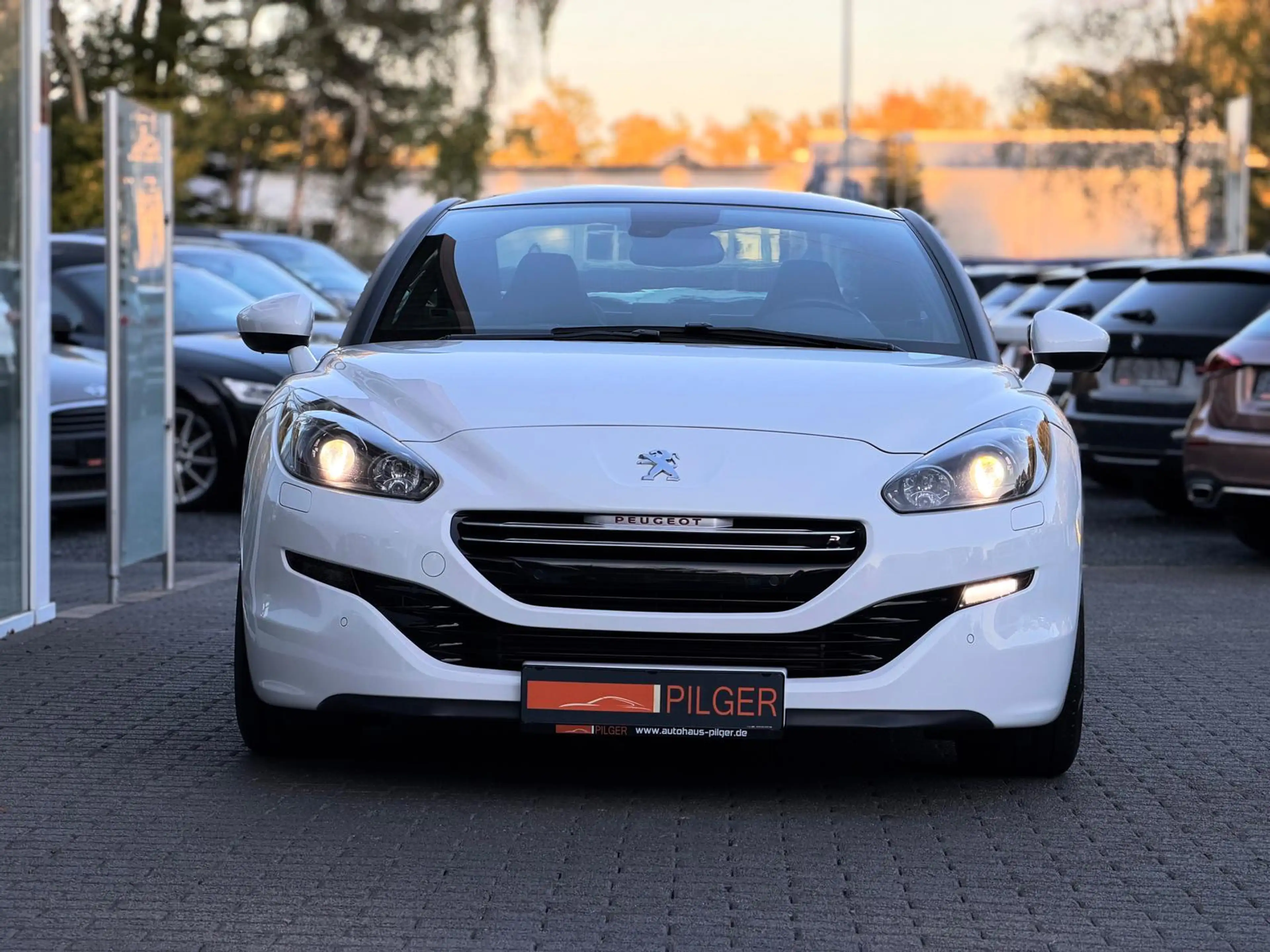 Peugeot RCZ R*Sport*JBL*PDC*AC*Leder*Xenon*BT — photo 8
