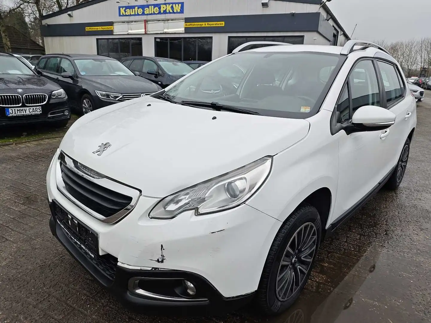 Peugeot 2008 82 VTI Acess Weiß - 1