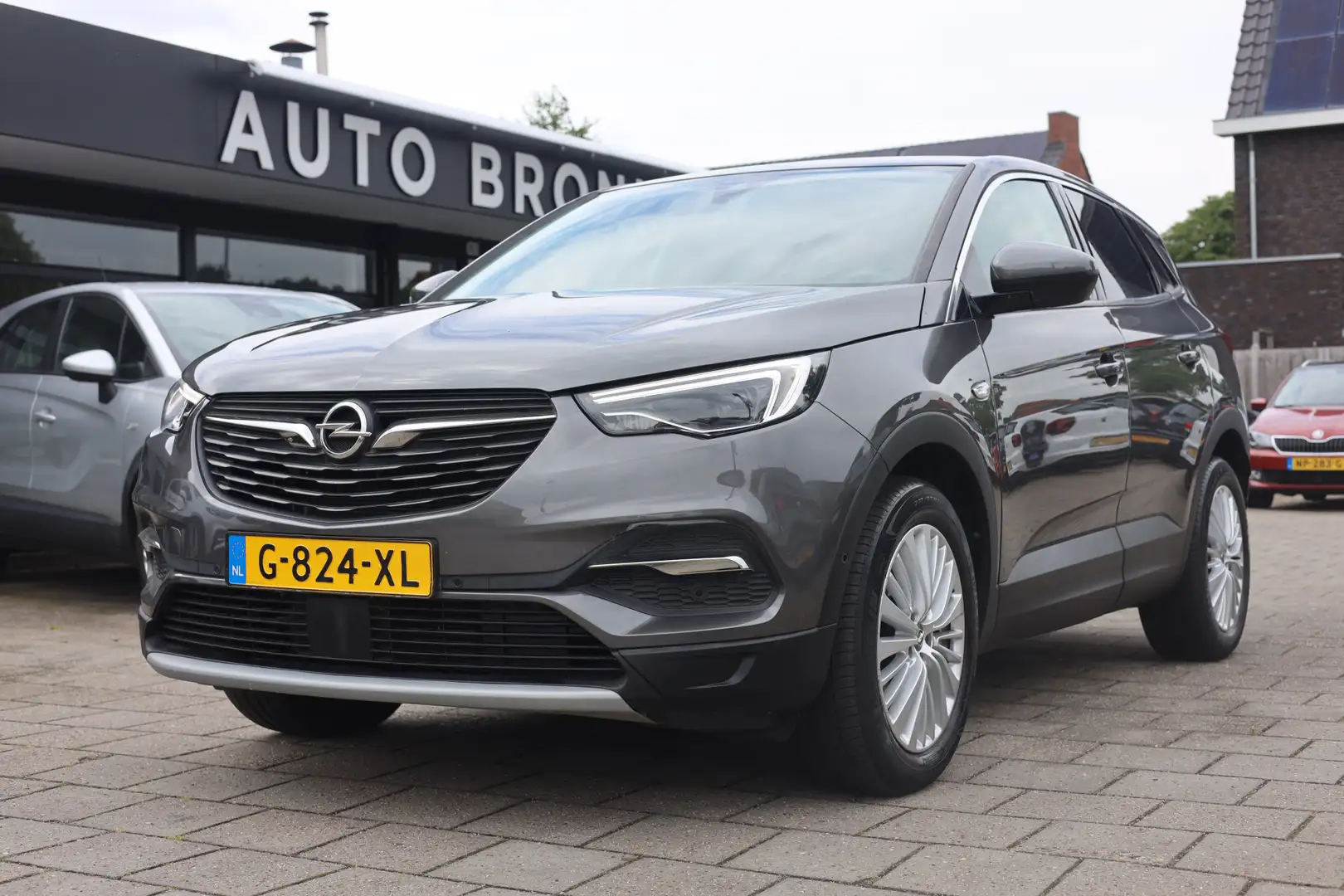Opel Grandland X 1.2 TURBO INNOVATION | AUT | CARPLAY | NAVI Grijs - 1