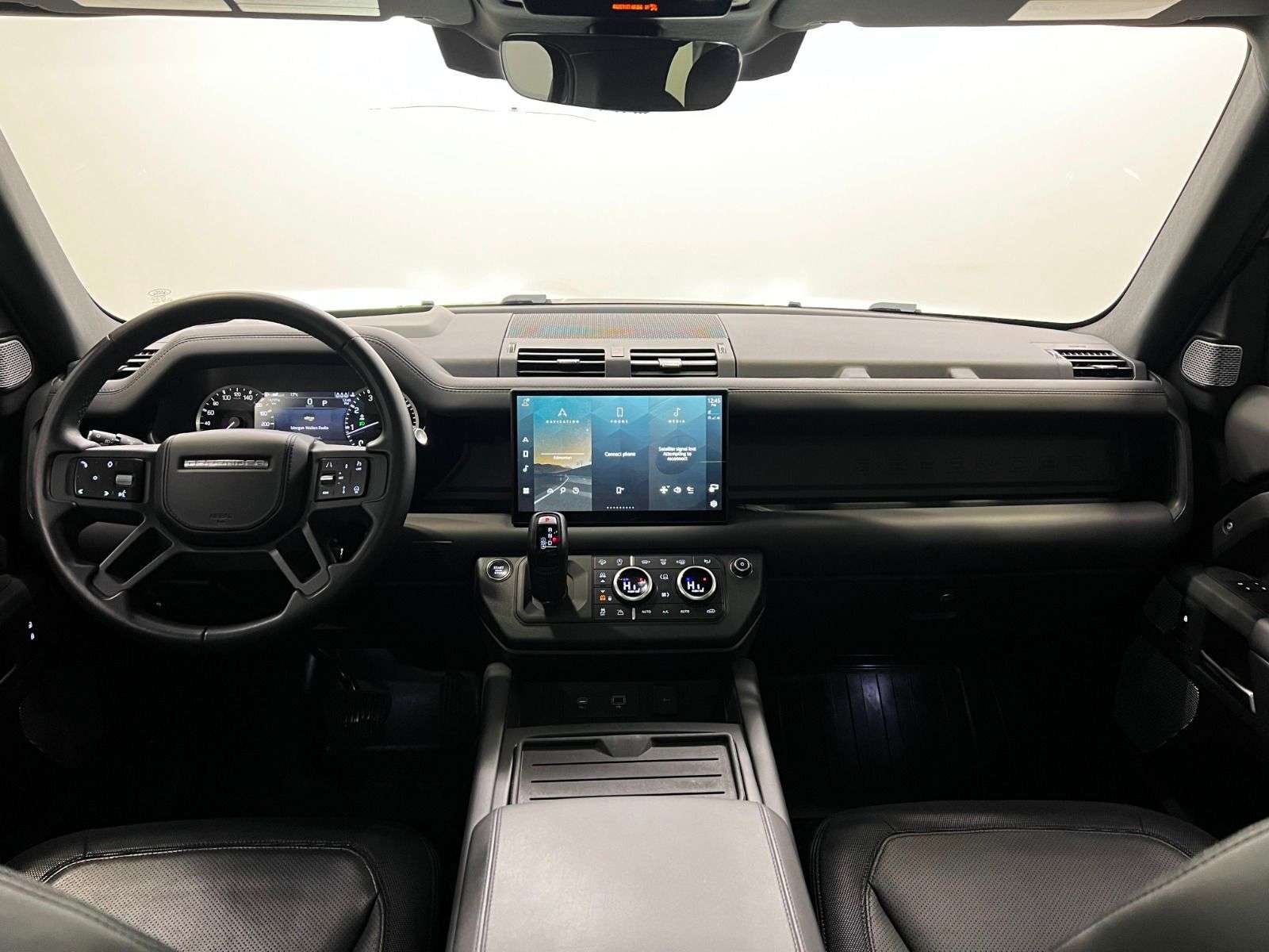 2023 Land Rover Defender X-DYNAMIC SE 130 | OUTBOUND thumb 35