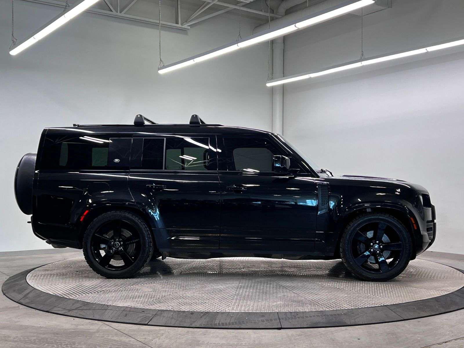 2023 Land Rover Defender X-DYNAMIC SE 130 | OUTBOUND thumb 7