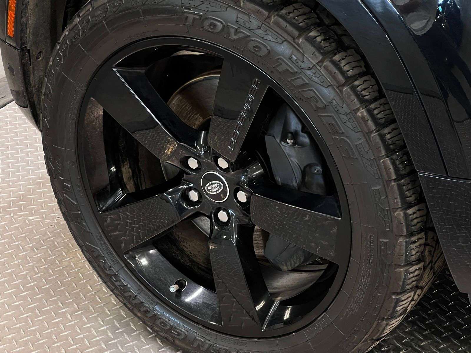 2023 Land Rover Defender X-DYNAMIC SE 130 | OUTBOUND thumb 10