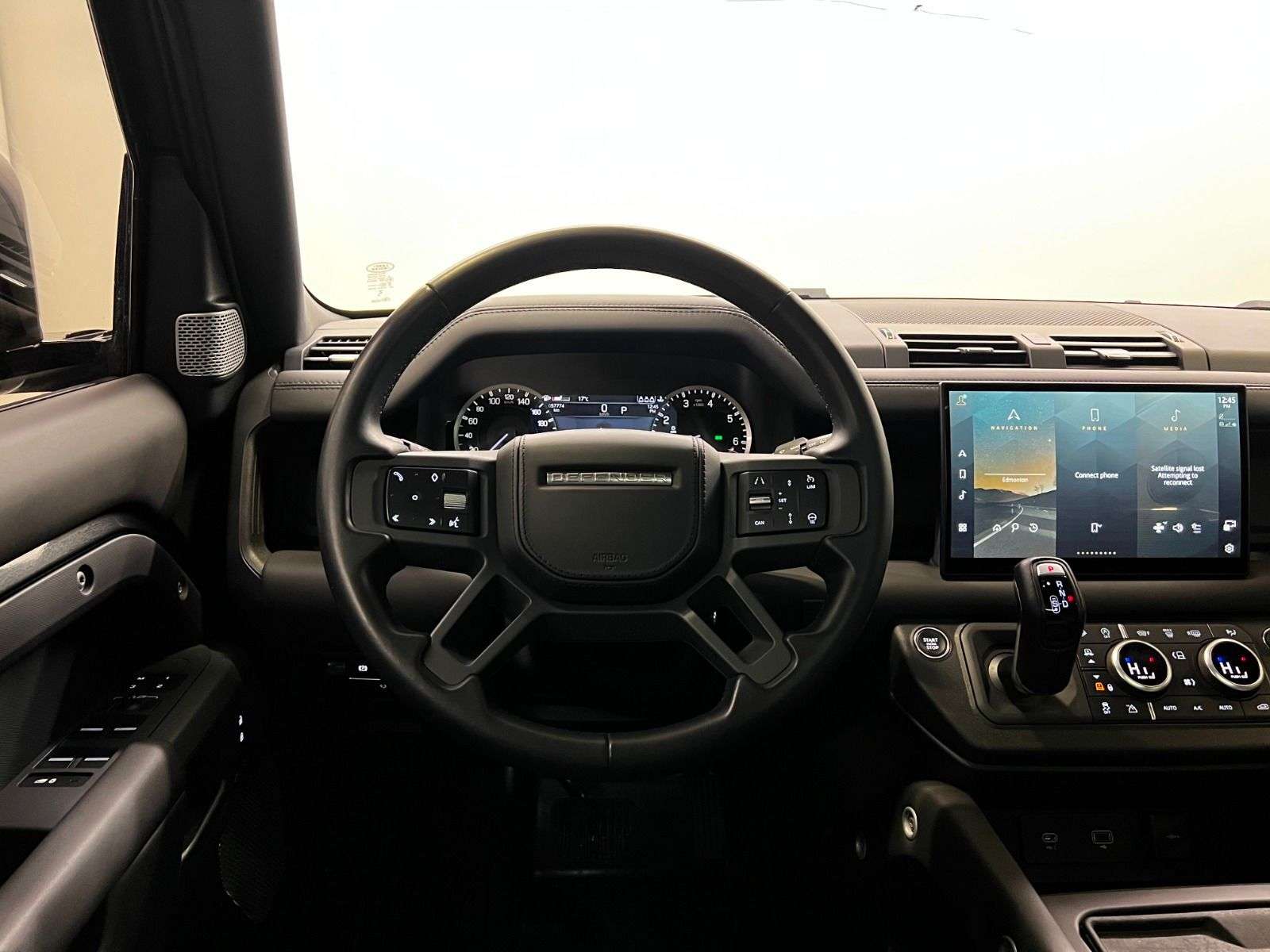 2023 Land Rover Defender X-DYNAMIC SE 130 | OUTBOUND thumb 15