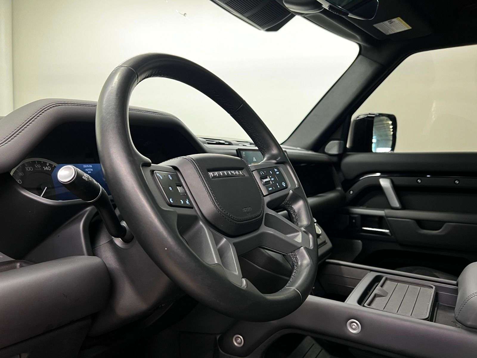 2023 Land Rover Defender X-DYNAMIC SE 130 | OUTBOUND thumb 33