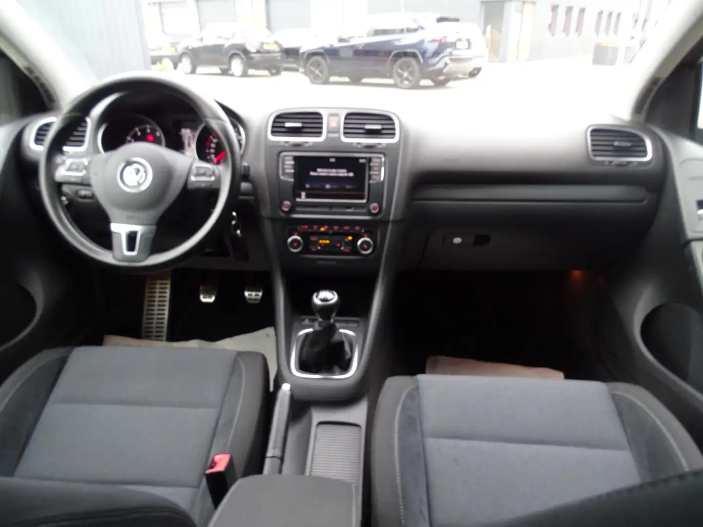Volkswagen Golf 1.2 TSI Trendline BlueMotion 6-BAK| MULTIMEDIA| AI Gris - 2