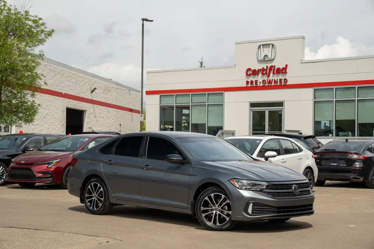 Volkswagen Jetta photo Volkswagen Jetta