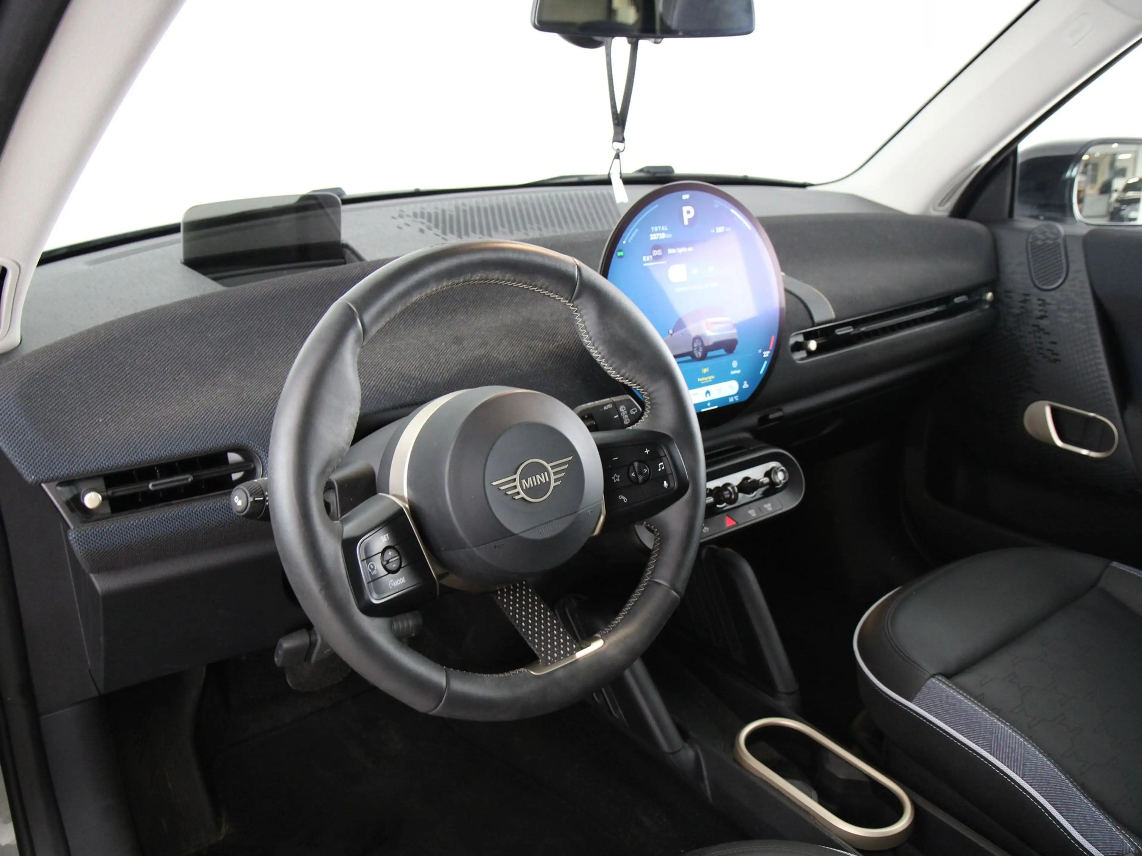 MINI Cooper SE Classic Pakket M — photo 13