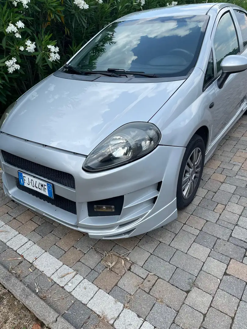 Fiat Grande Punto Grigio - 2