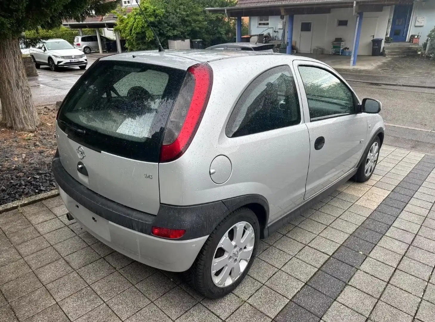 Opel Corsa Corsa 1.4 Automatik 16V Enjoy - 1