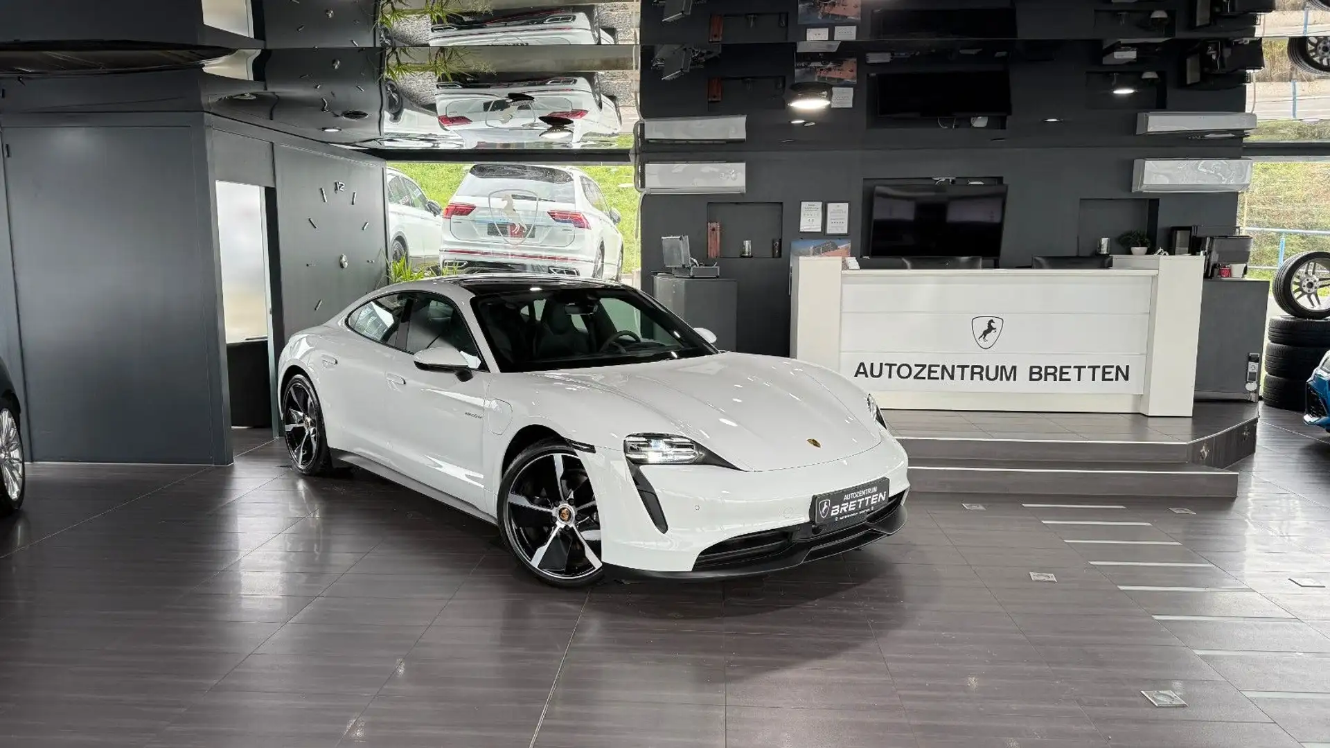 Porsche Taycan Sport-Chrono*Pano*WP*Burmester*ACC* Blanc - 2