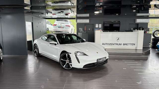 Porsche Taycan Sport-Chrono*Pano*WP*Burmester*ACC*