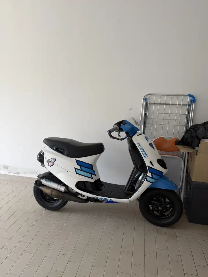 Piaggio Zip SP