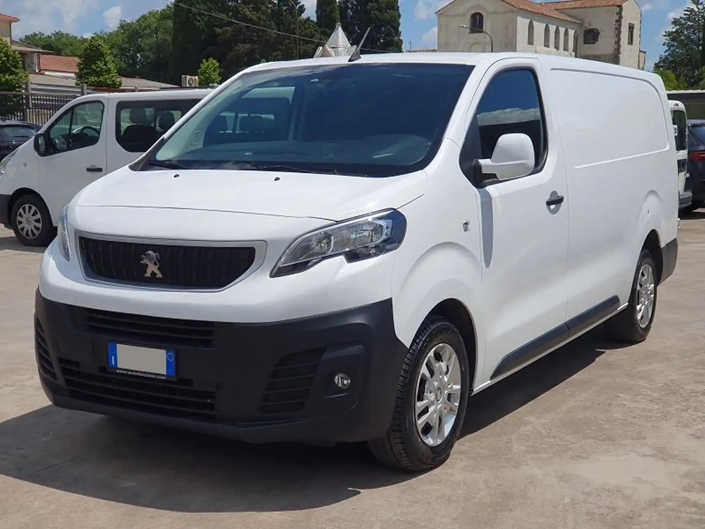 Peugeot Expert III 2.0 BlueHDi 120CV L3H1 Long NAV 8" PARK Blanc - 2