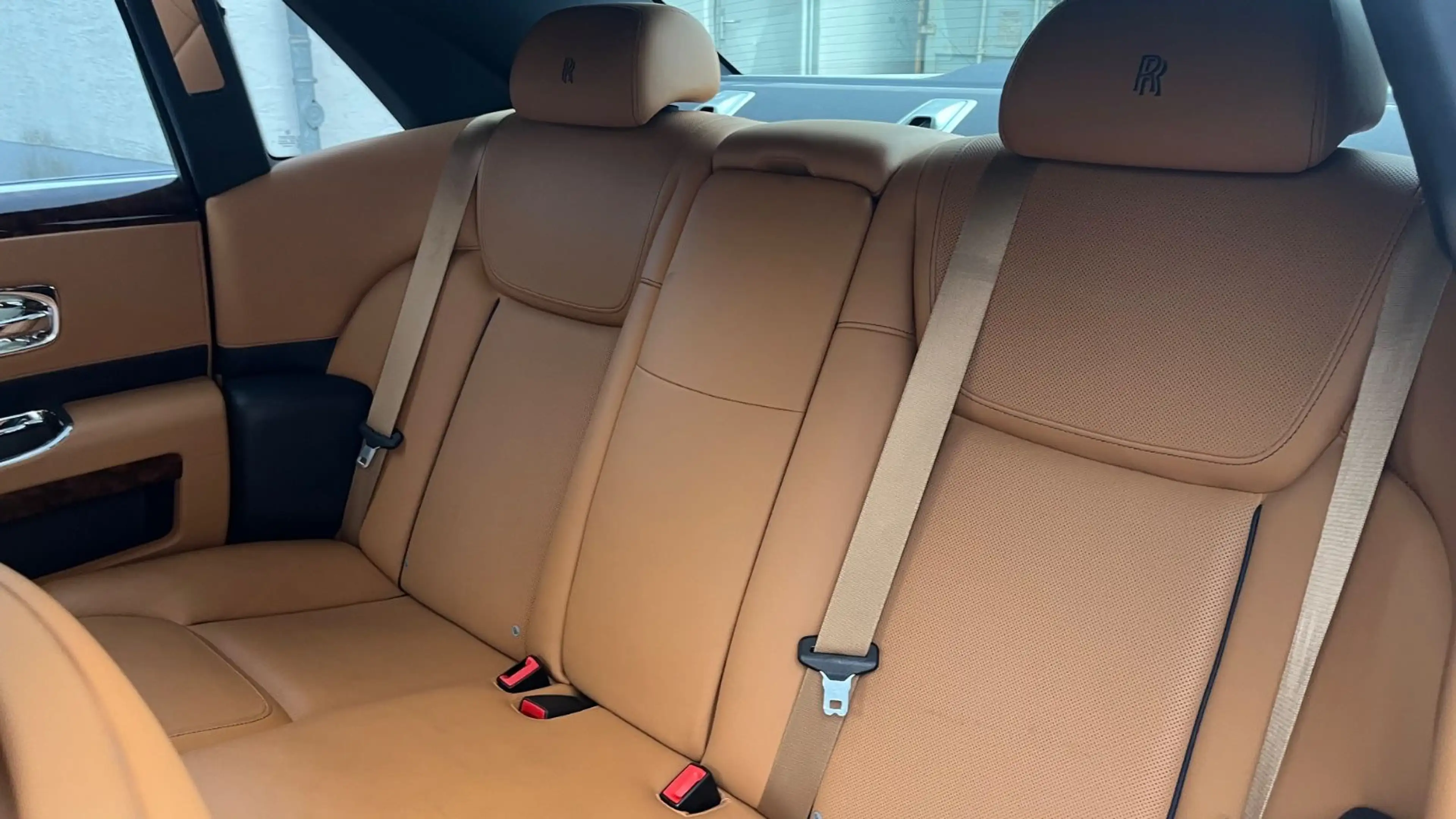 Rolls-Royce Ghost II Exclusiv 24-Zoll Starlighter LED HeadUp — photo 10