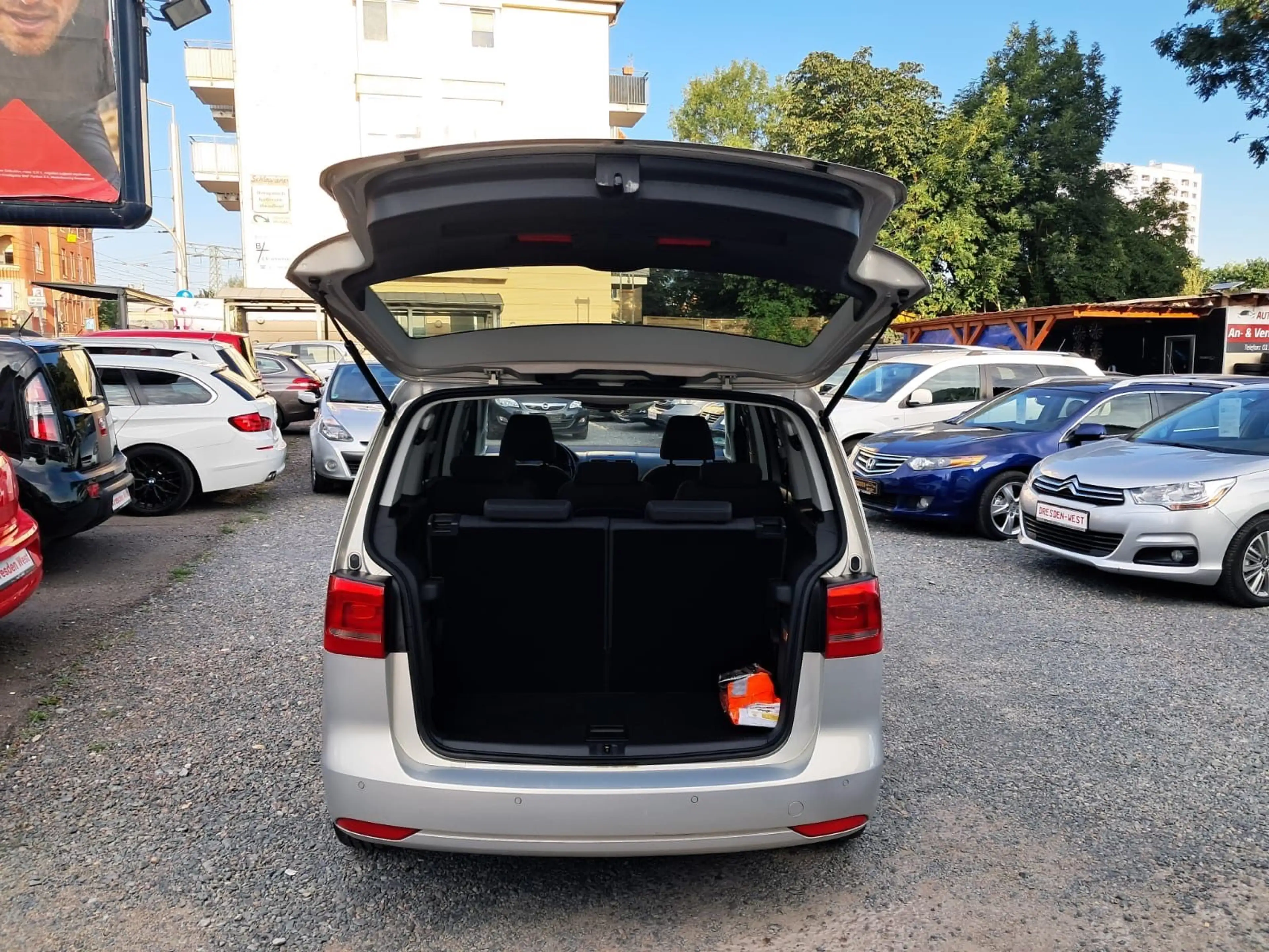 Volkswagen Touran Comfortline — photo 11