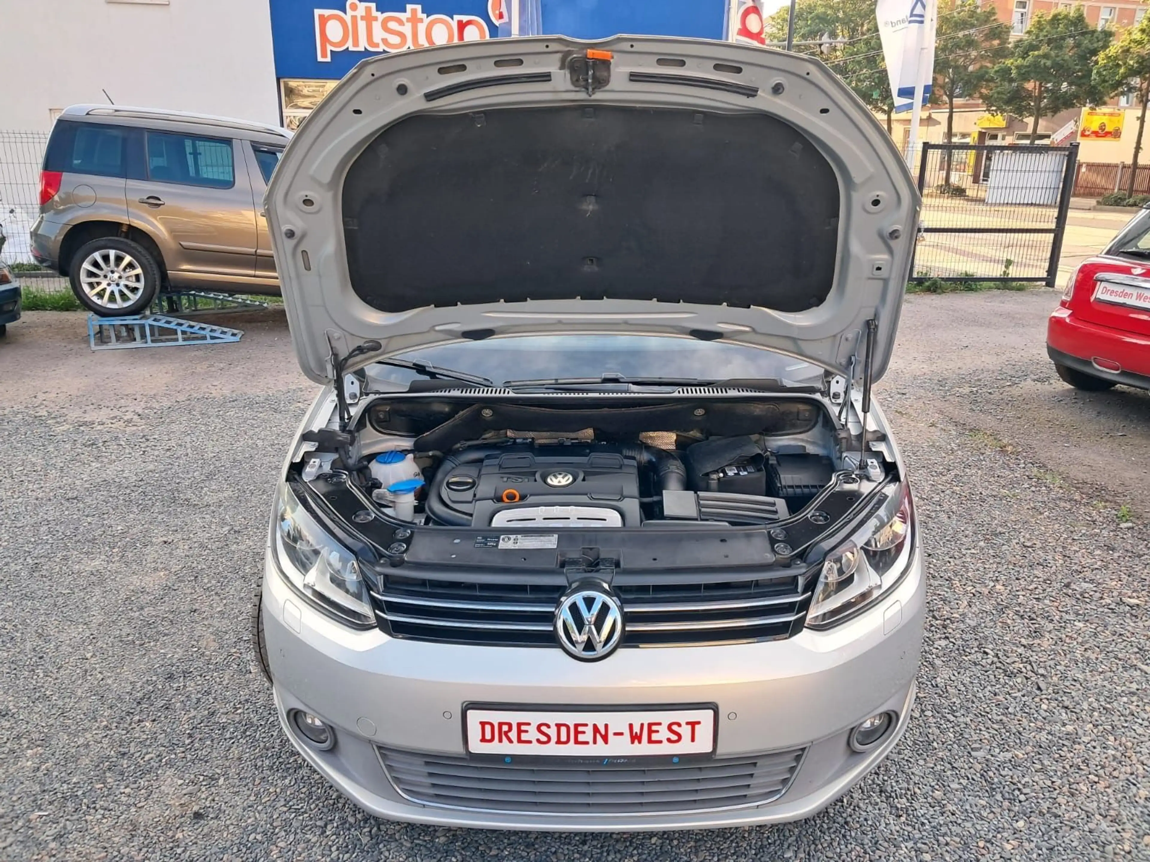 Volkswagen Touran Comfortline — photo 12