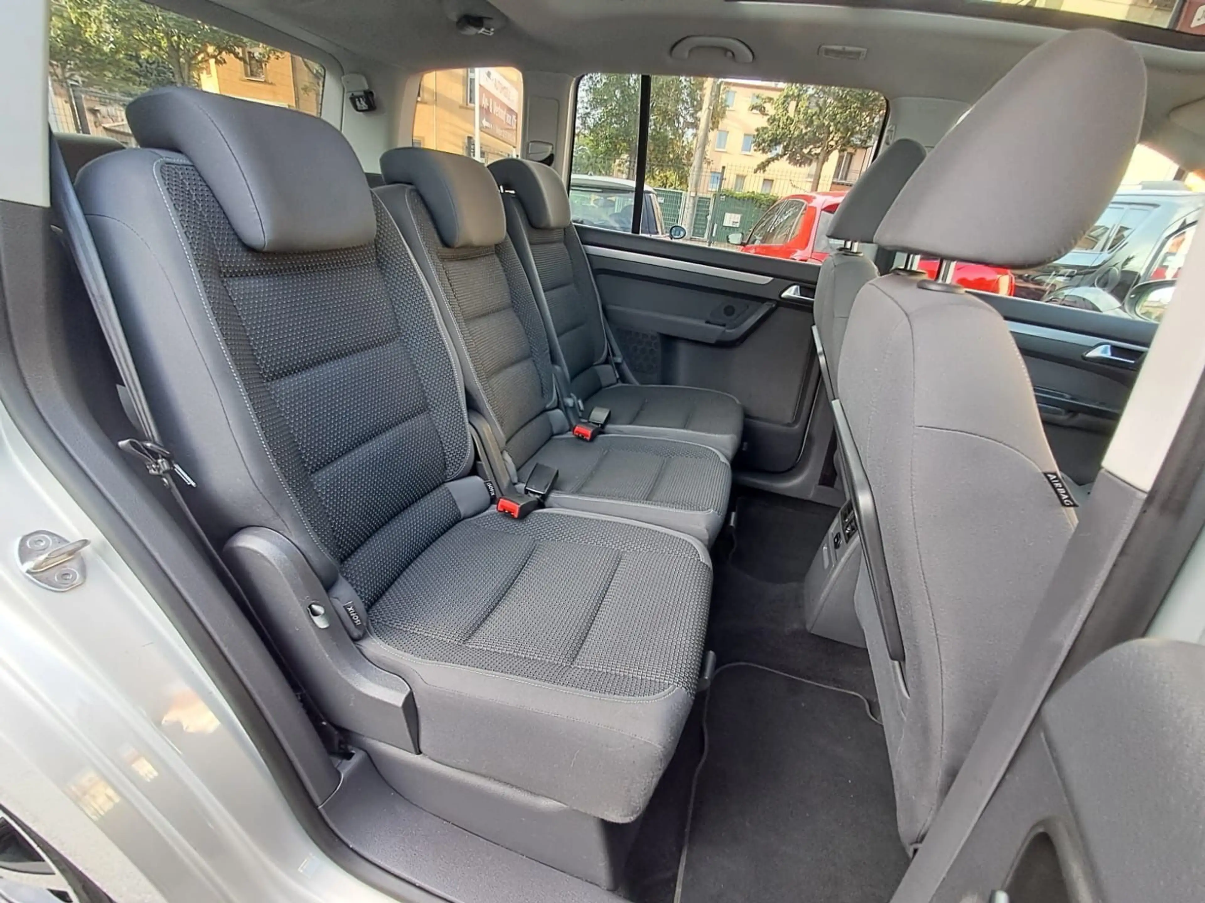 Volkswagen Touran Comfortline — photo 14
