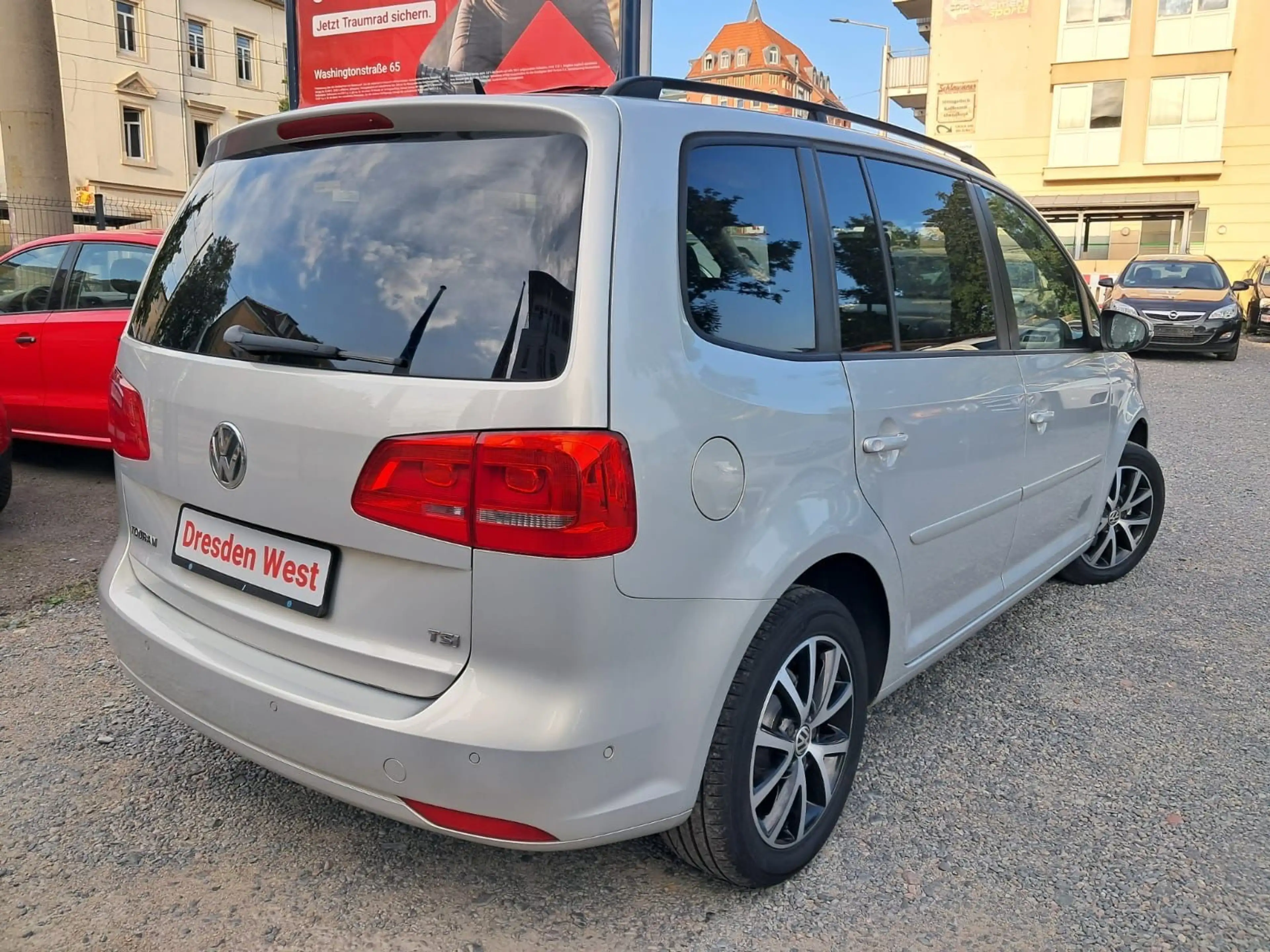 Volkswagen Touran Comfortline — photo 4