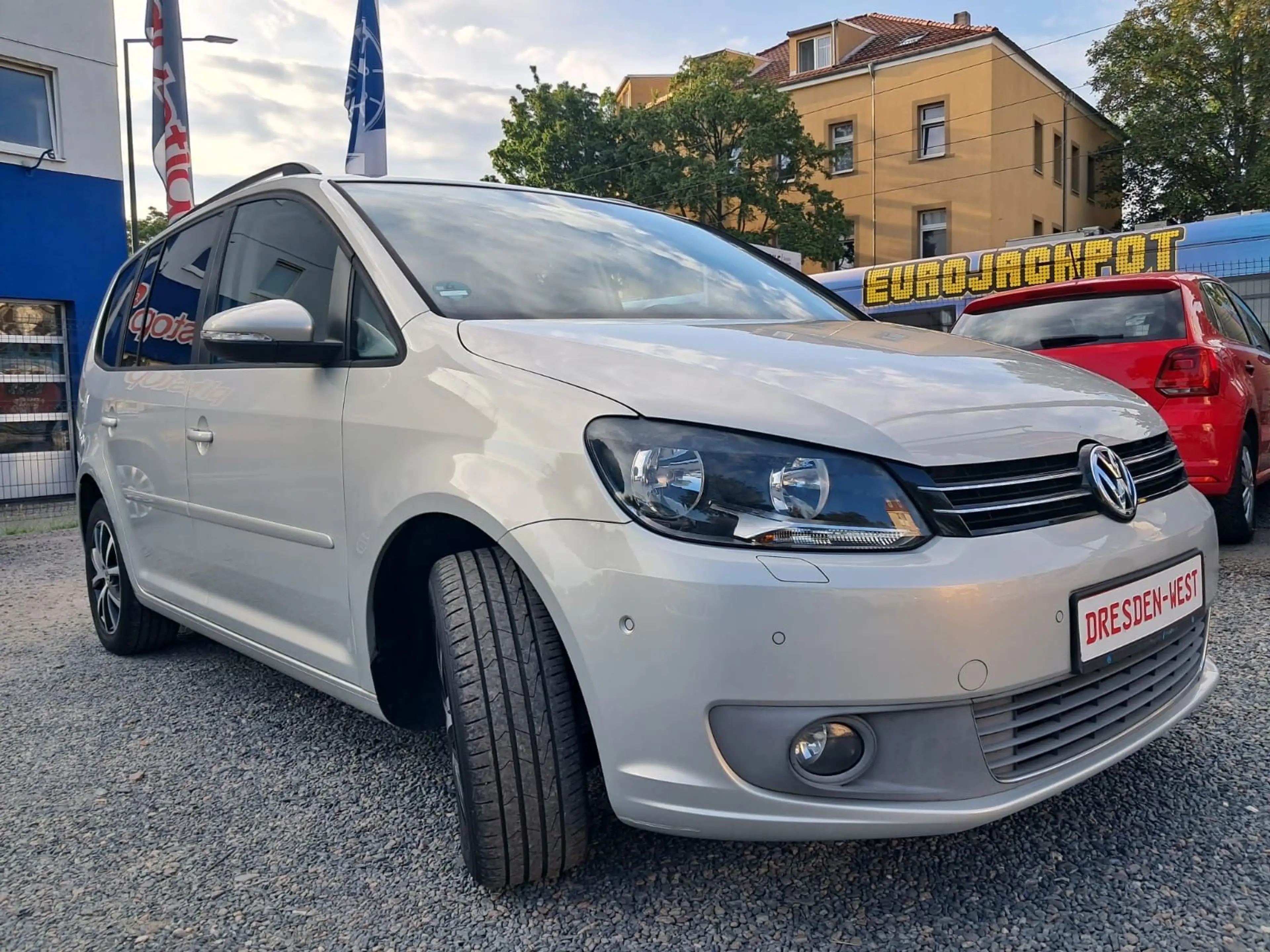 Volkswagen Touran Comfortline — photo 3