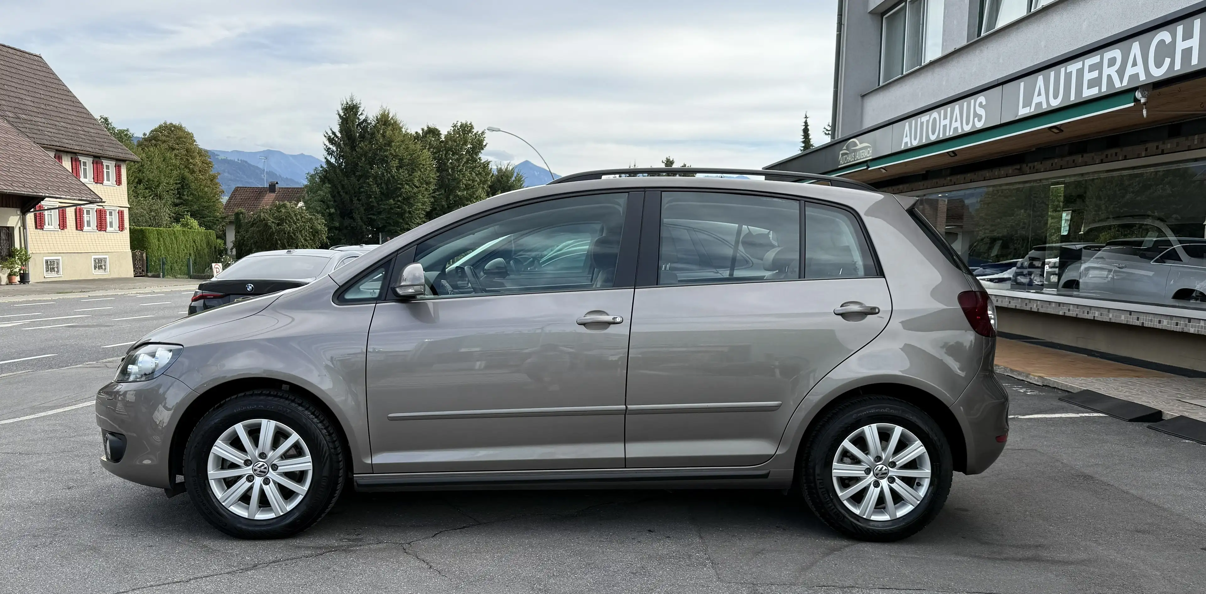 Volkswagen Golf Plus 1,2 TSI DSG *13.100KM *1.BESITZ *TOP ZUSTAND — photo 4