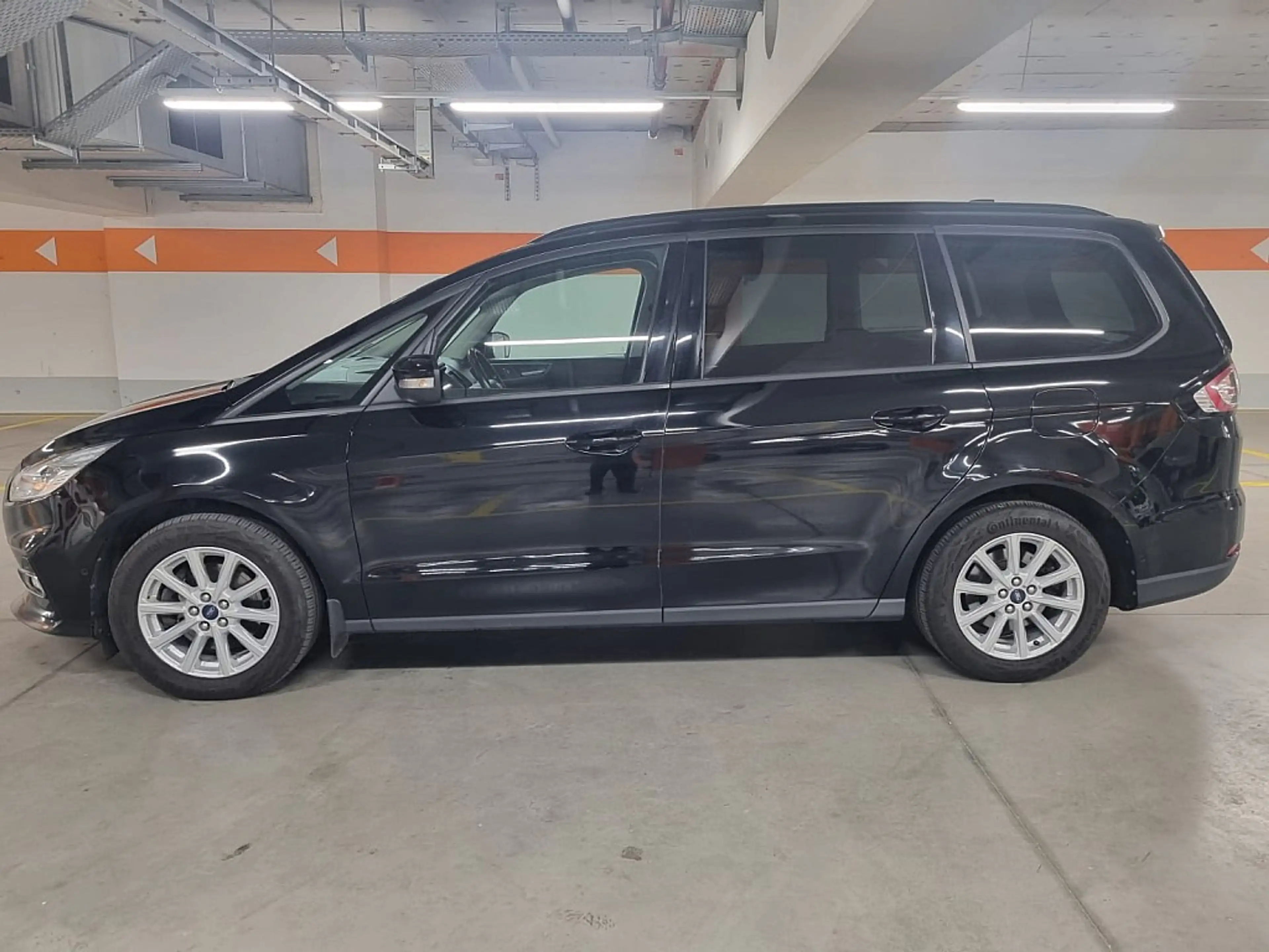 Ford Galaxy 2,0 EcoBlue SCR Trend NAVI KAMERA *FIANNZIERUNG... — photo 4