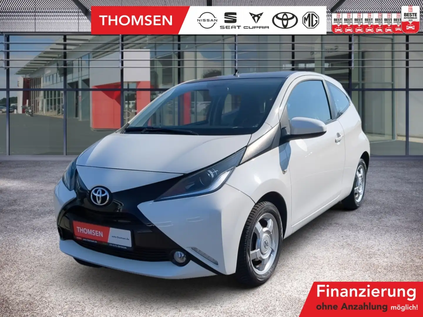 Toyota Aygo 1.0 x-play touch Kamera LM BC BTH Klima White - 1