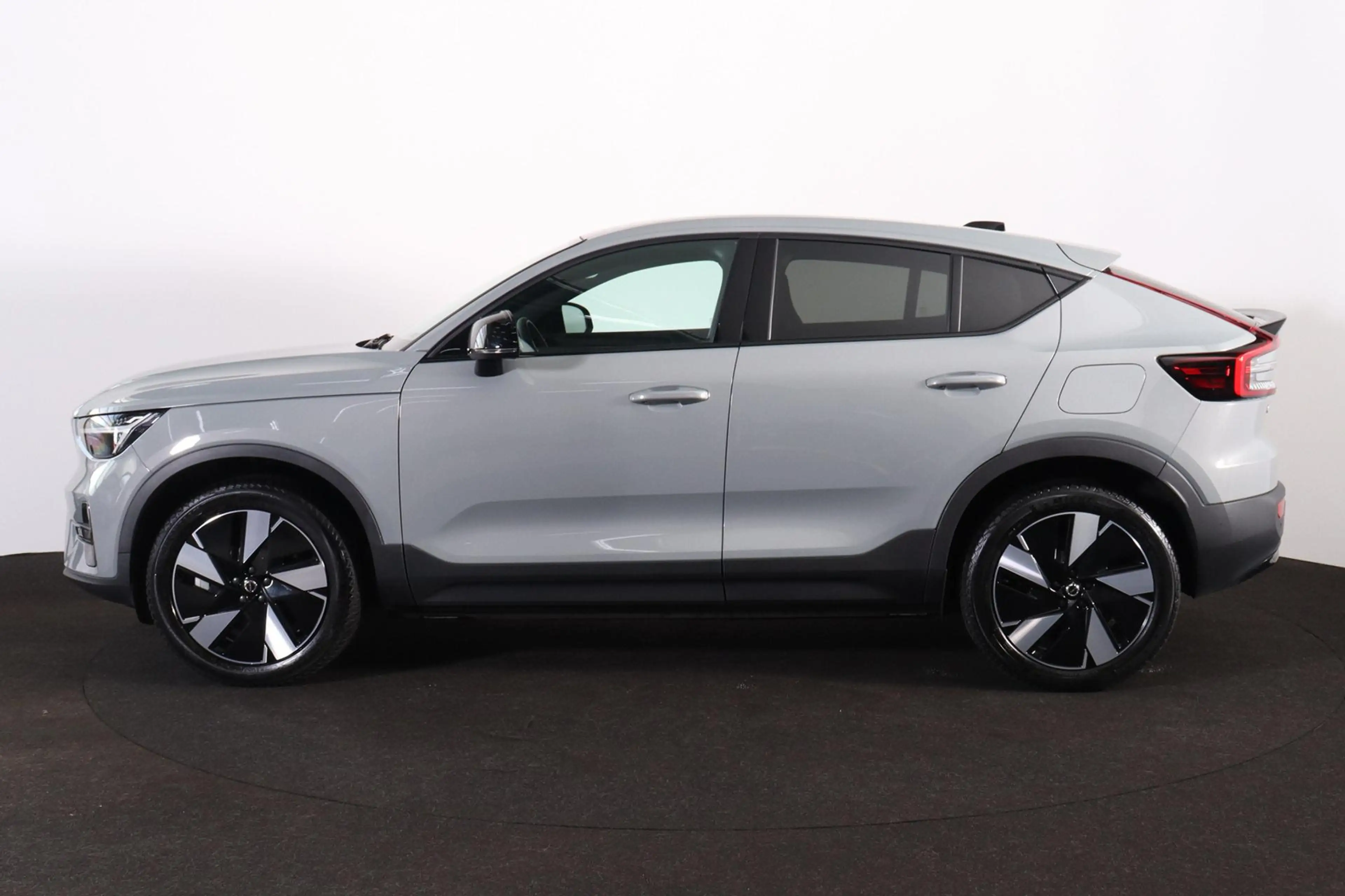 Volvo C40 Extended Range Plus 82 kWh - Panoramadak - Intelli — photo 3