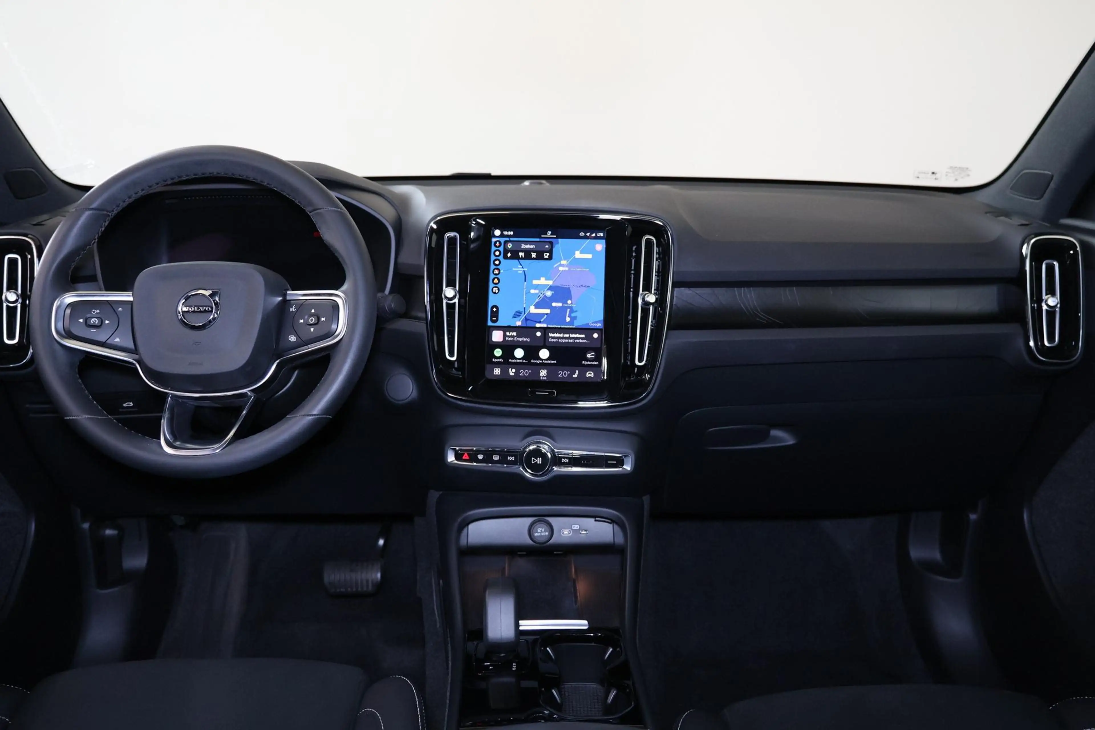 Volvo C40 Extended Range Plus 82 kWh - Panoramadak - Intelli — photo 15