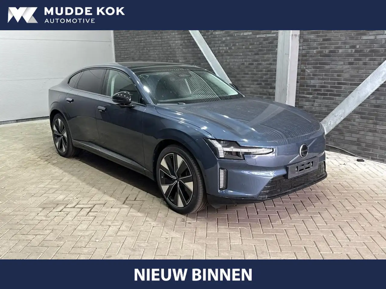 Volvo ES90