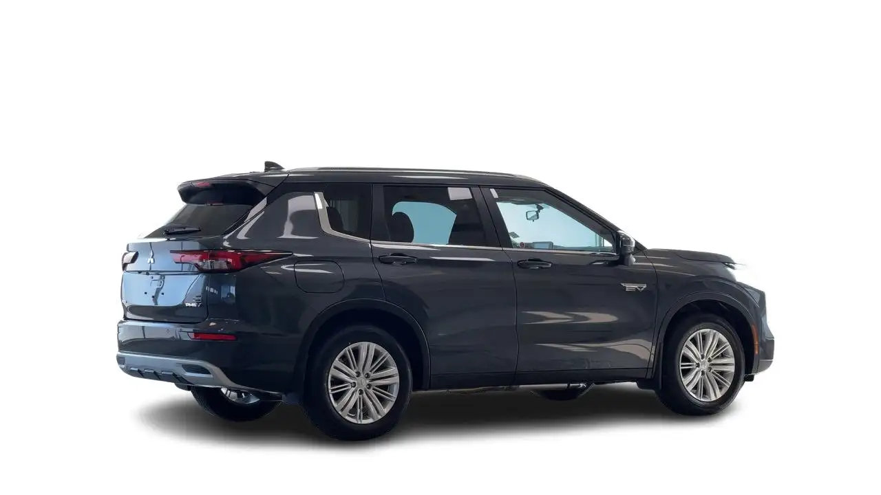 Mitsubishi Outlander снимка Mitsubishi Outlander
