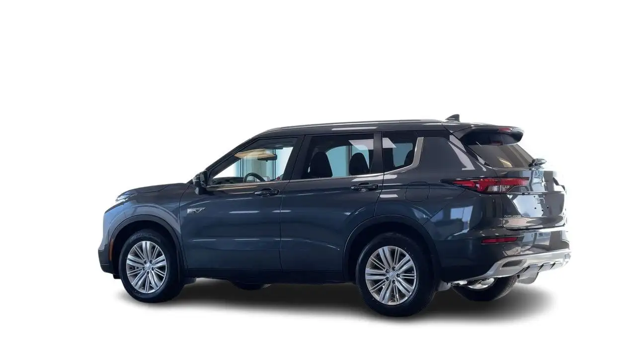 Mitsubishi Outlander снимка Mitsubishi Outlander