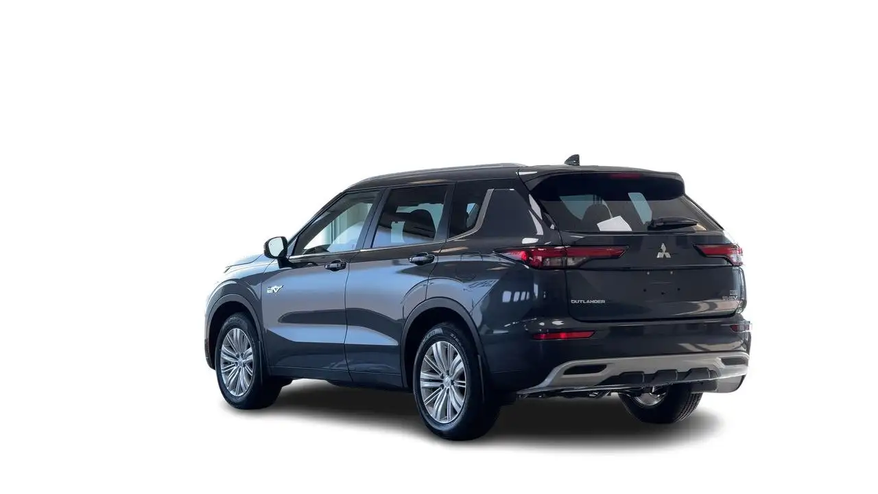 Mitsubishi Outlander снимка Mitsubishi Outlander