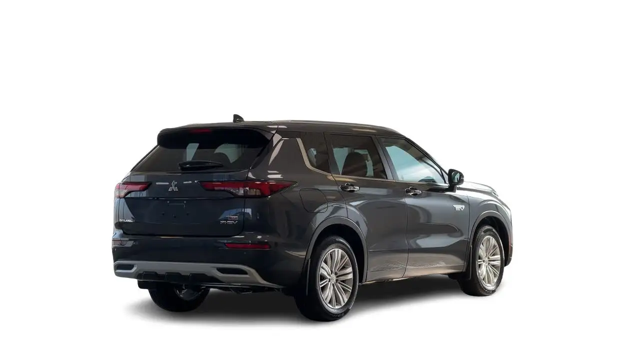 Mitsubishi Outlander снимка Mitsubishi Outlander