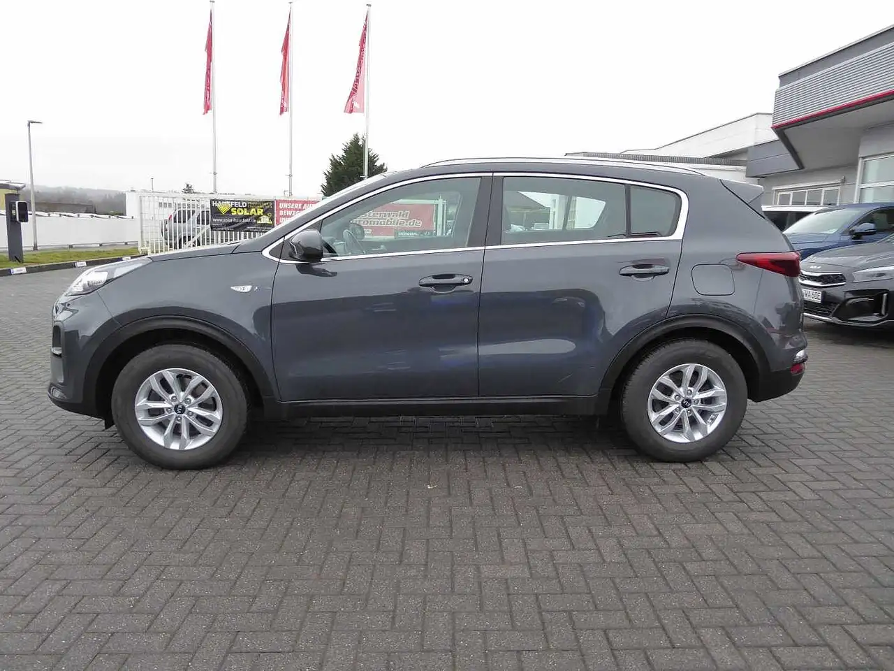 Kia Sportage 1.6 GDI 2WD Final Edition / 1. Hand 6