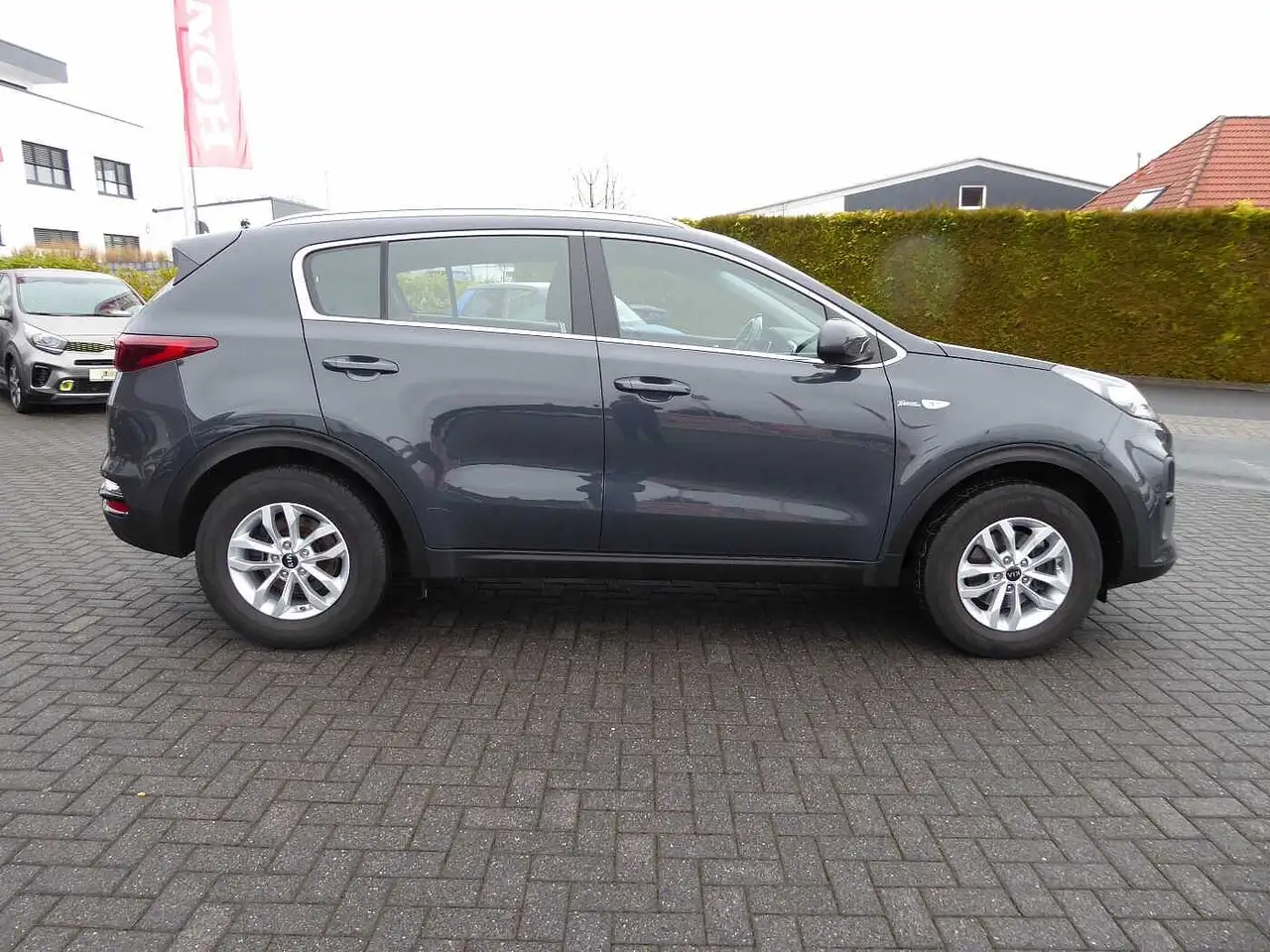 Kia Sportage 1.6 GDI 2WD Final Edition / 1. Hand 3