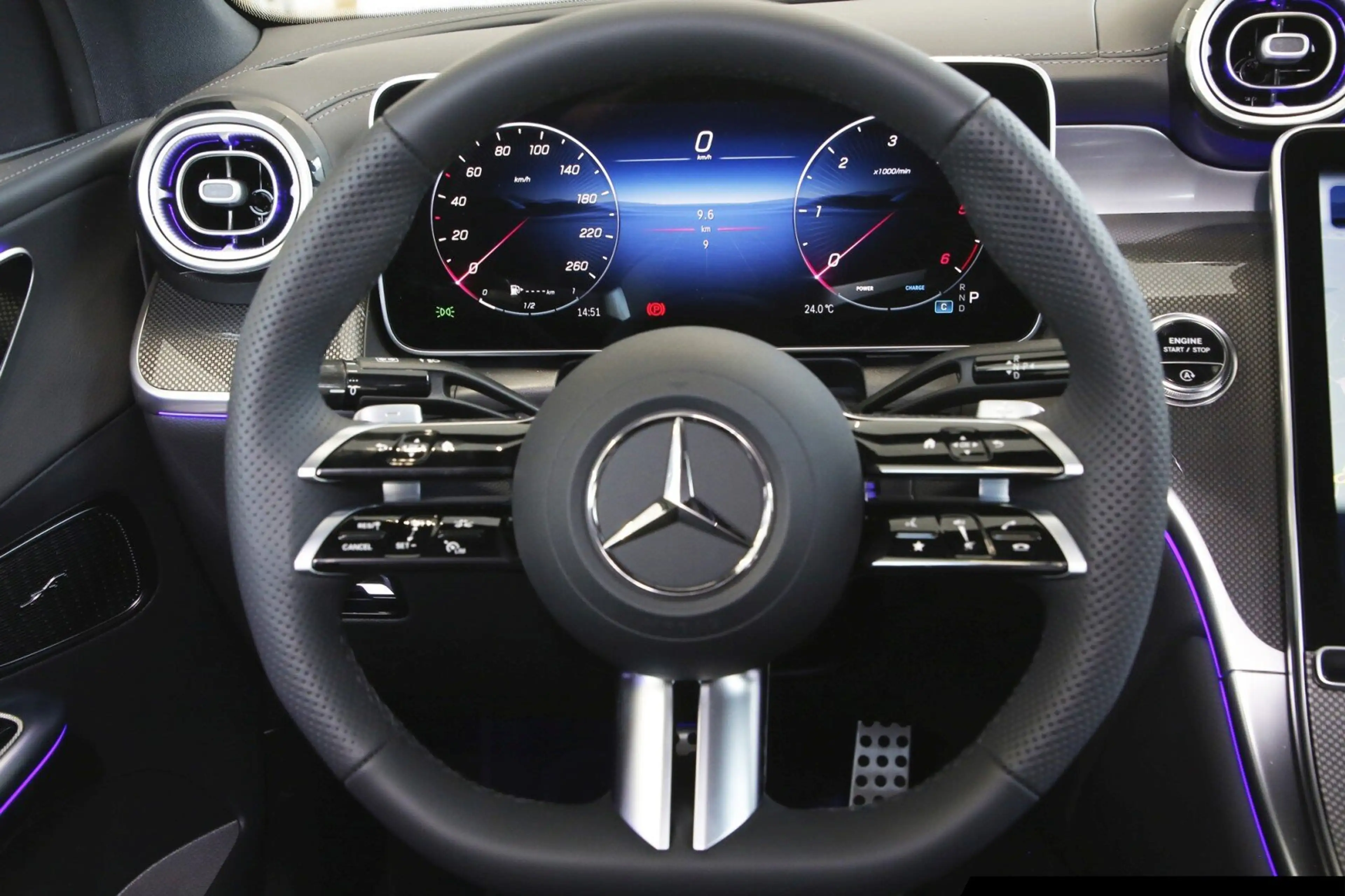 Mercedes-Benz GLC 220 GLC 220 d 4M Coupé AMG Night/Pano/360°/Distr/AHK — photo 13