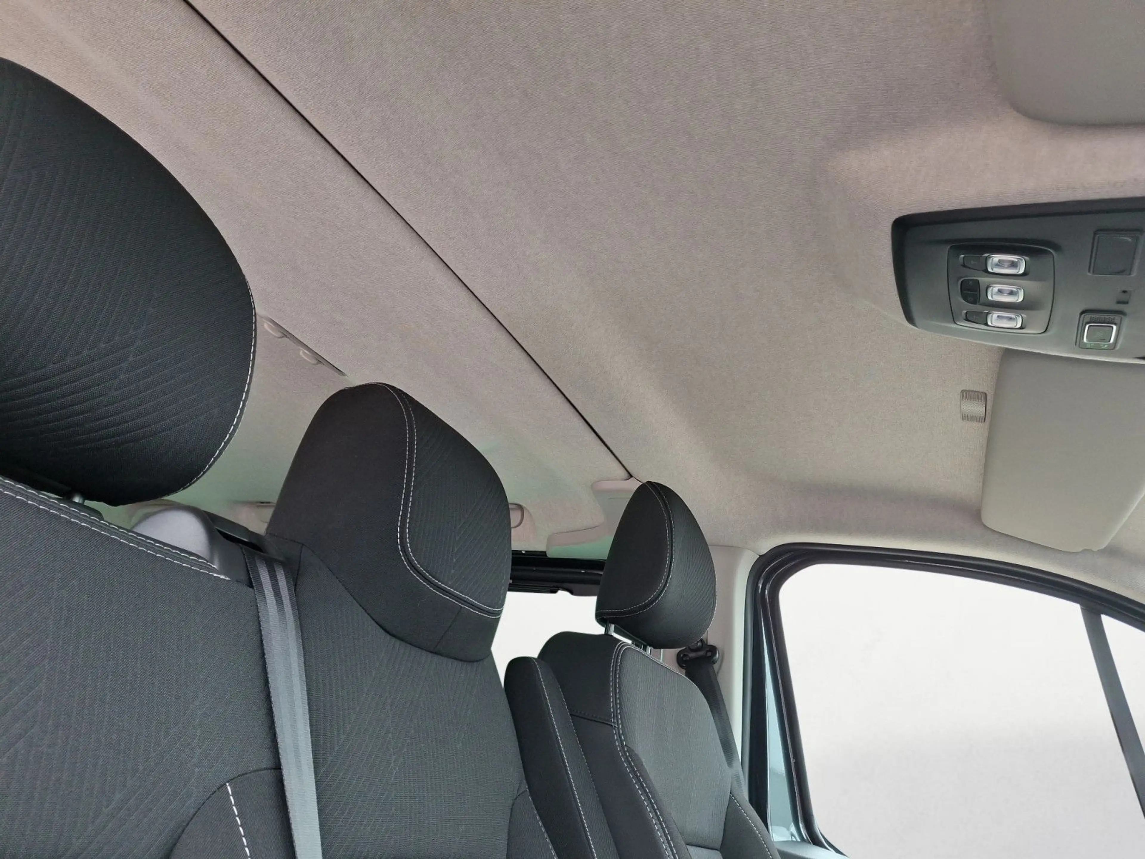 Nissan Primastar 2.0 Diesel 9-SITZER*KEYLESS*ENTRY NAVI — photo 13