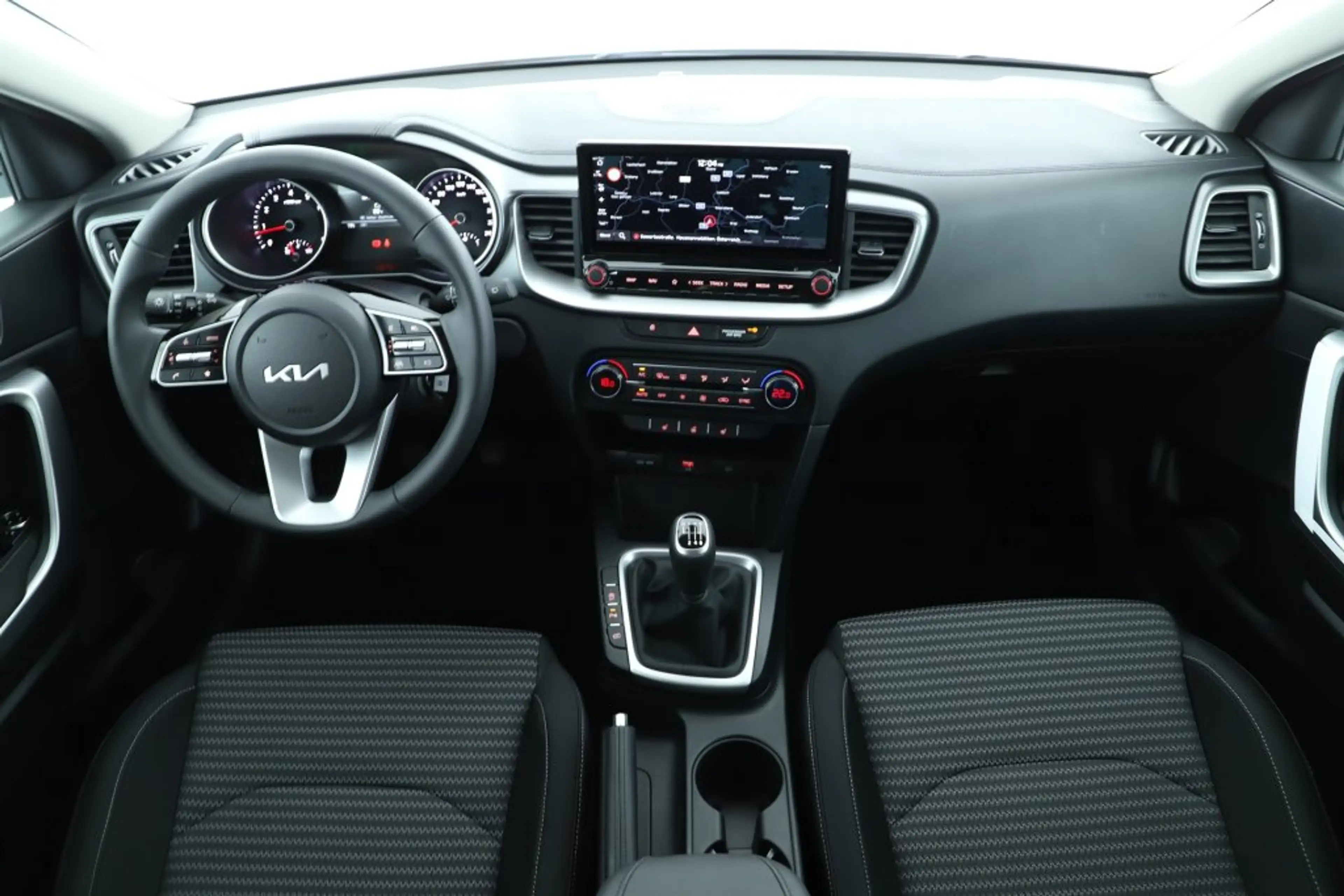 Kia Ceed SW / cee'd SW CEEDSW 1.0 TGDI Silber NUR 9.836 KM — photo 12