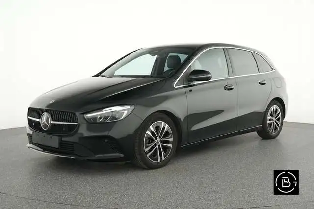 Mercedes-Benz B 180 d Business Line