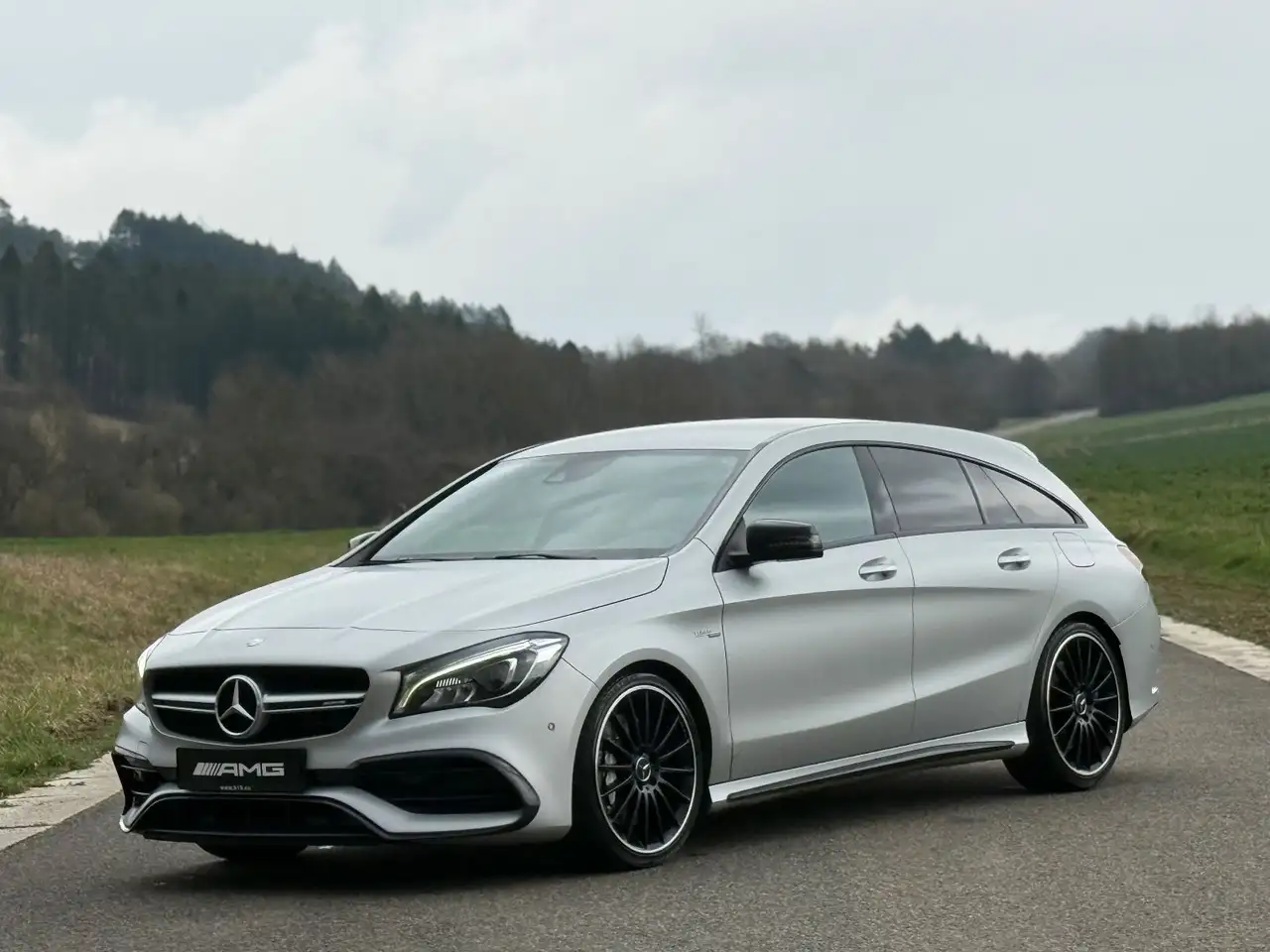 Mercedes-Benz CLA 45 AMG
