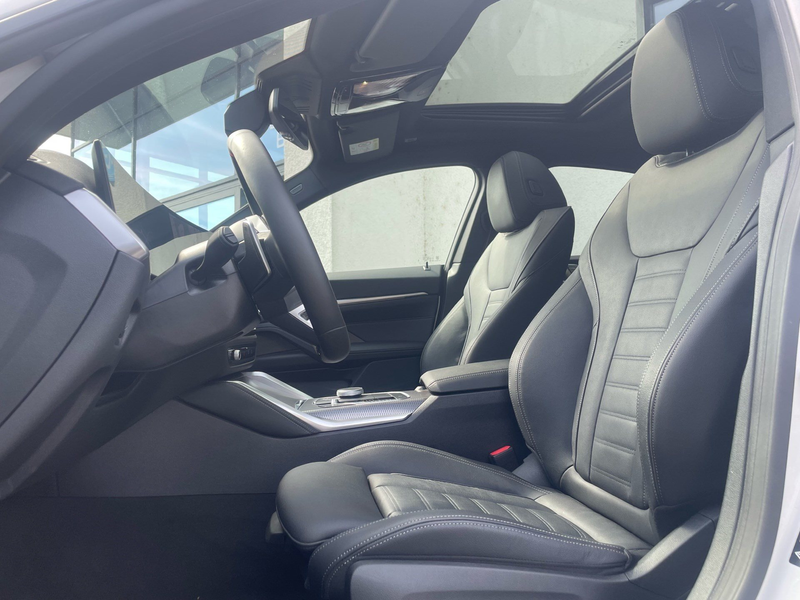 BMW 440 M440i xDrive M Sport Pro || AHK Glasdach DAProf — photo 10